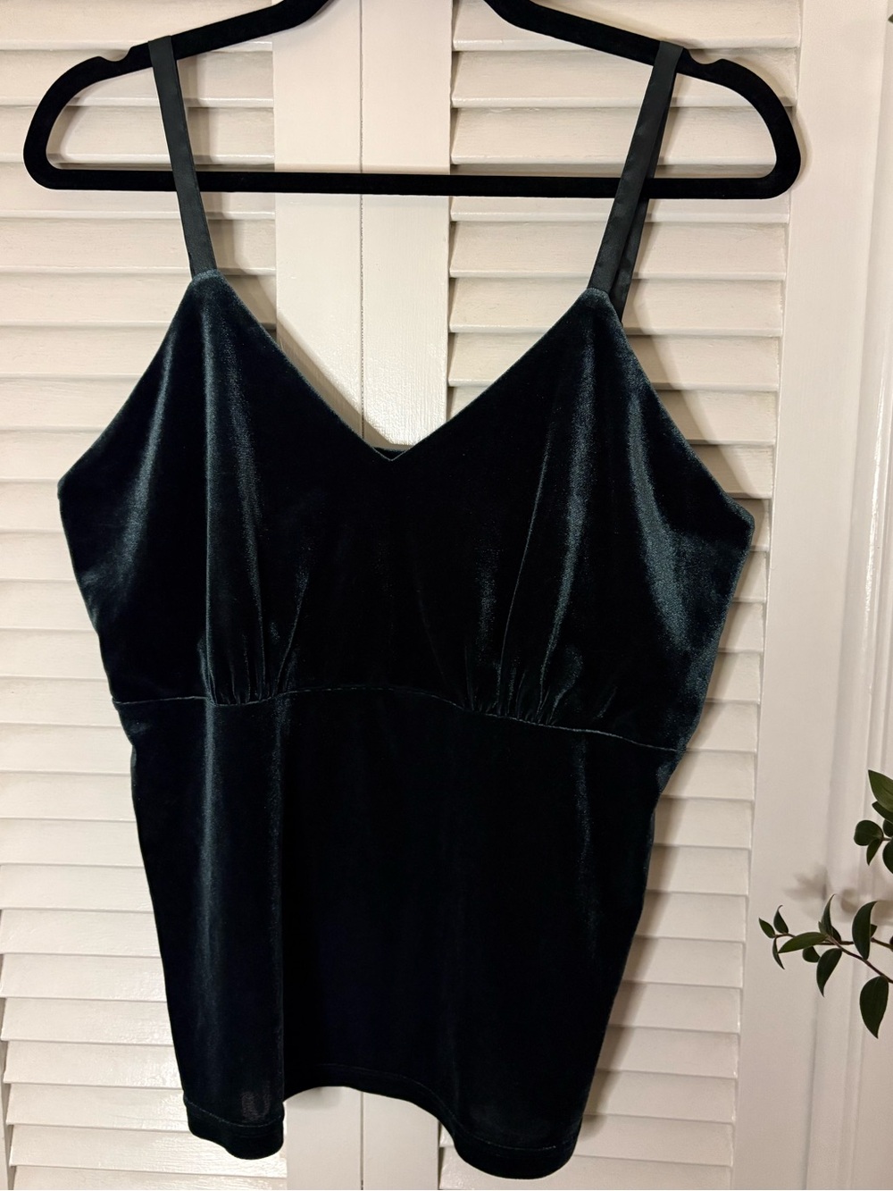 Vintage Chadwicks Deep Green Velvet V-Neck Tank Top